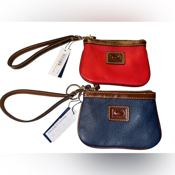 Set Of Two Dooney & Bourke Wristlets Wallet Clutch New With Tags Navy & Red NWT - Picture 1 of 4